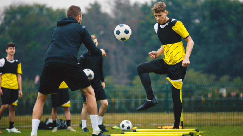Descubra com Gustavo Luíz Guilherme Pinto por que o treinador é essencial para elevar resultados e motivação no esporte.