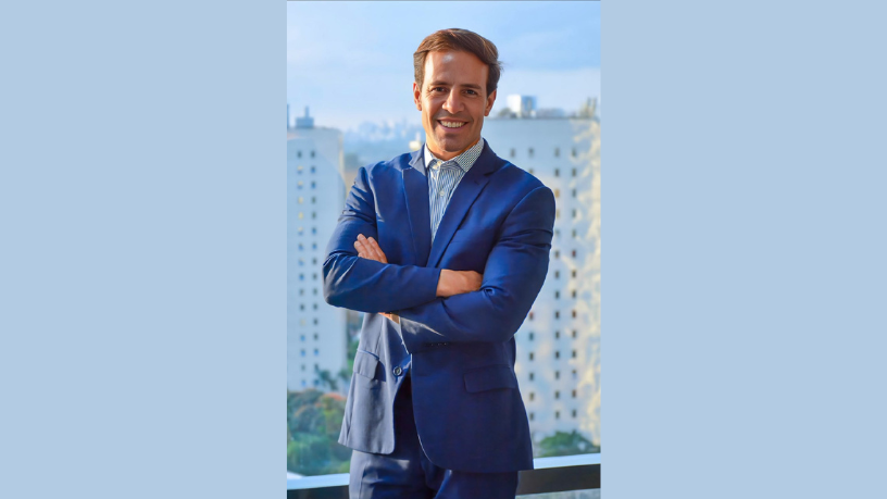 Ian dos Anjos Cunha explora como a IA atua como copiloto de negócios, auxiliando decisões enquanto o humano mantém o controle.