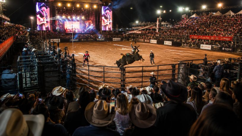Rodeio Fest 2026 em Embu-Guaçu: entretenimento, economia local e o papel dos grandes eventos no interior paulista